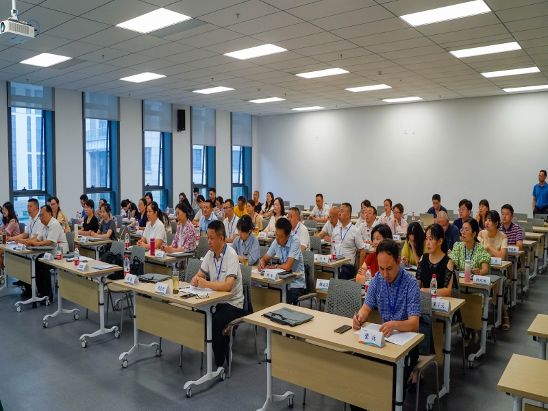 EVwJ_1690192568590096857.jpg 3.jpg