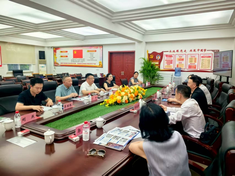 nixe_1753831998727018397.jpg 02.jpg